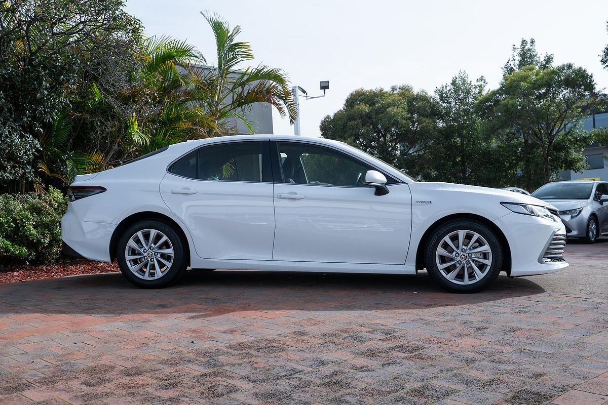 2024 Toyota Camry Ascent AXVH70R