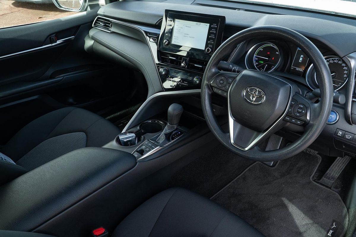 2024 Toyota Camry Ascent AXVH70R