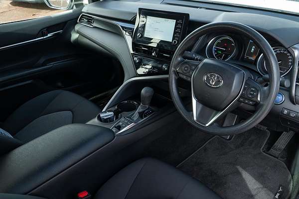 2024 Toyota Camry Ascent AXVH70R