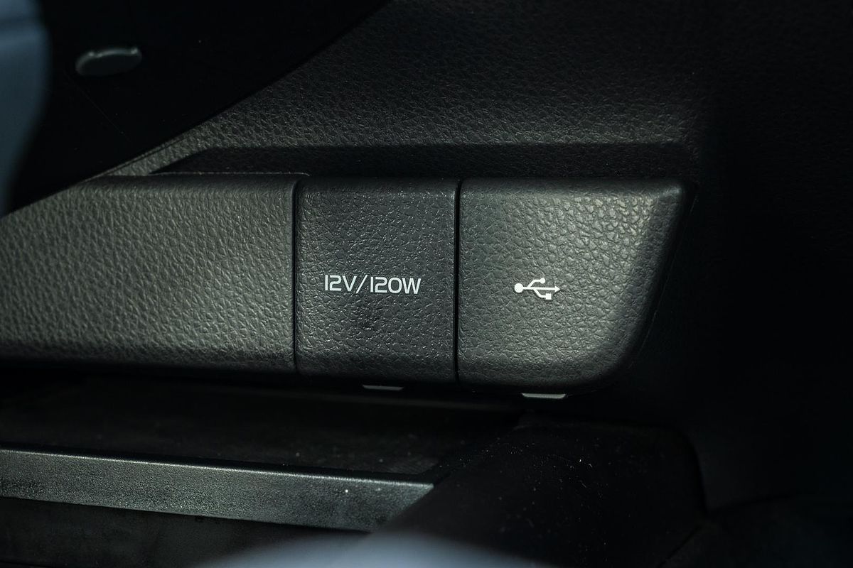 2024 Toyota Camry Ascent AXVH70R