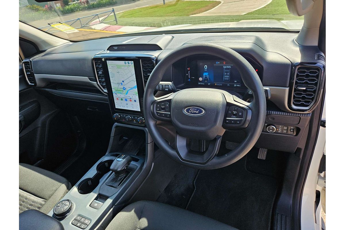 2024 Ford Everest Ambiente 2.0L