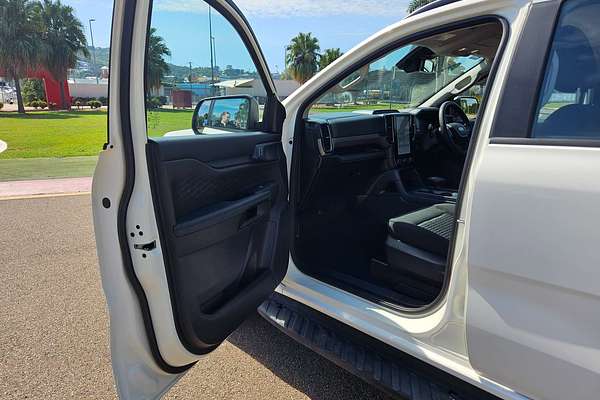 2024 Ford Everest Ambiente 2.0L