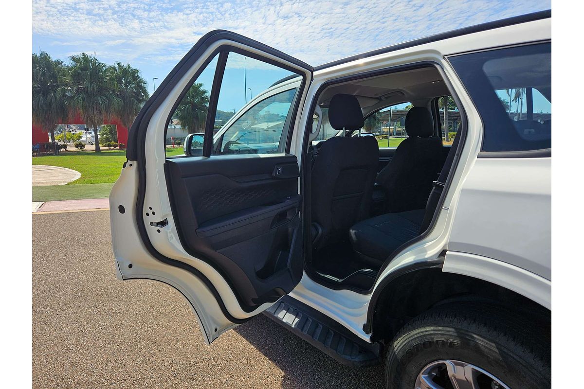 2024 Ford Everest Ambiente 2.0L