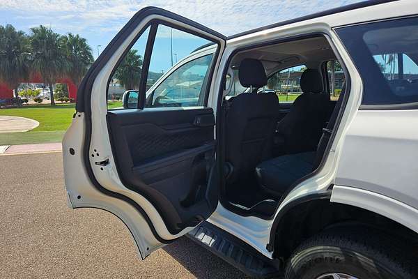 2024 Ford Everest Ambiente 2.0L