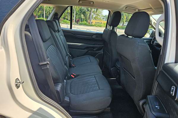 2024 Ford Everest Ambiente 2.0L