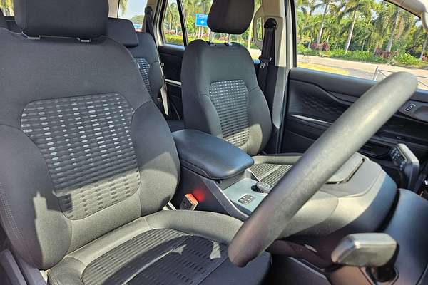 2024 Ford Everest Ambiente 2.0L