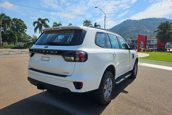 2024 Ford Everest Ambiente 2.0L