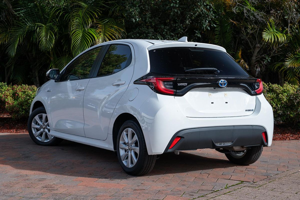 2021 Toyota Yaris SX Hybrid MXPH10R