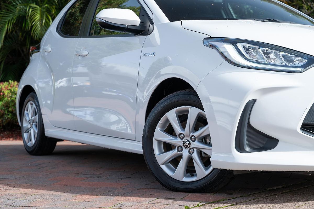 2021 Toyota Yaris SX Hybrid MXPH10R