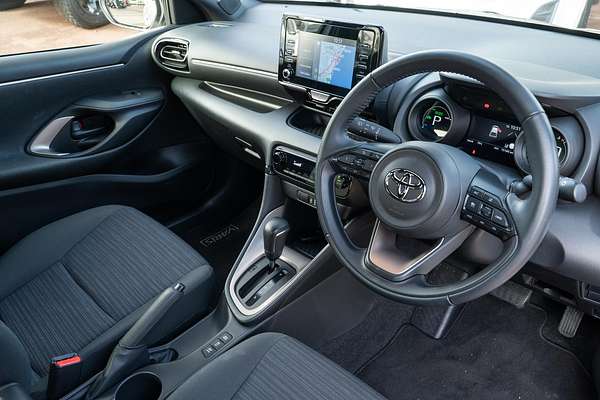2021 Toyota Yaris SX Hybrid MXPH10R