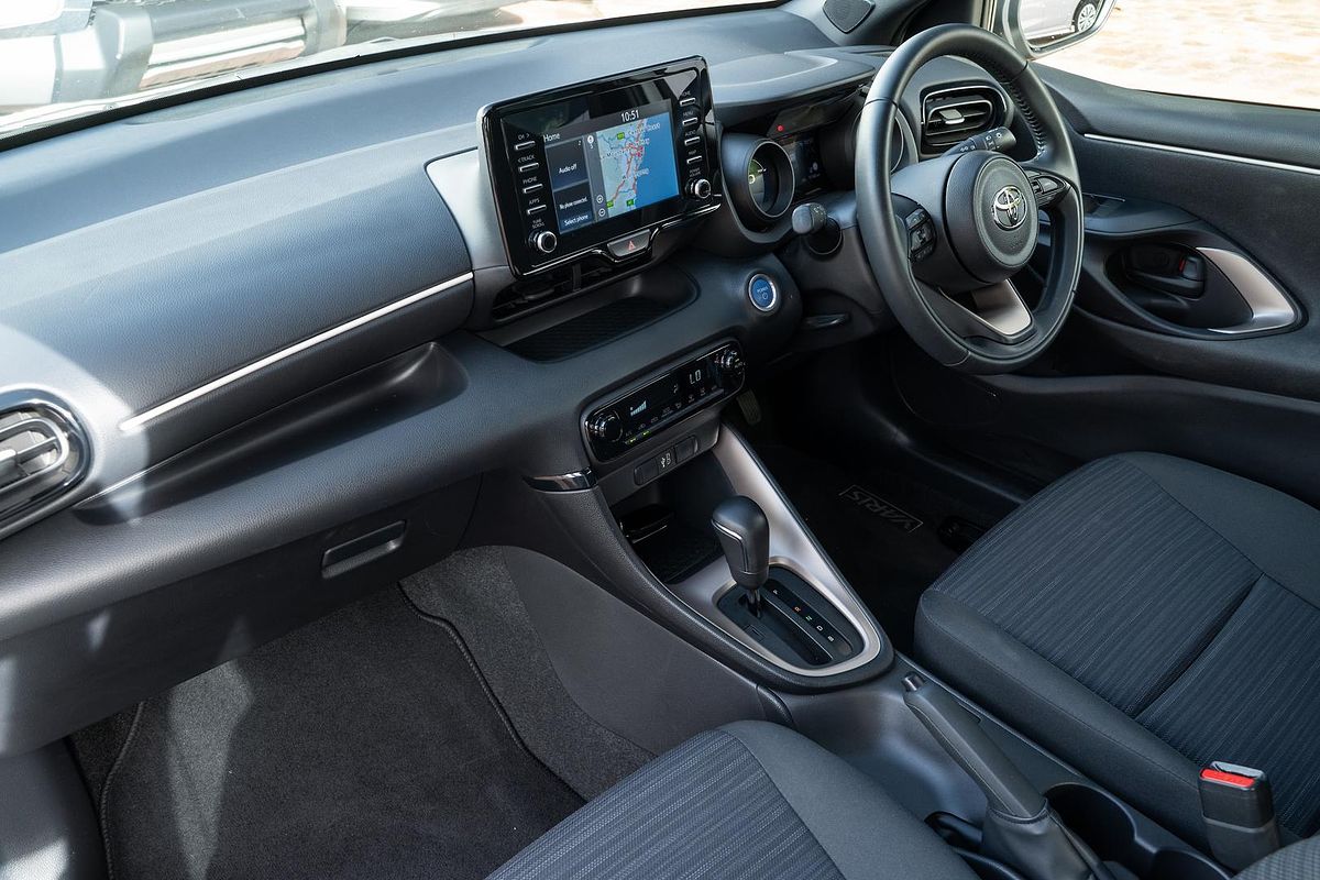 2021 Toyota Yaris SX Hybrid MXPH10R