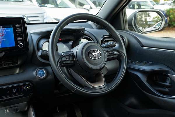 2021 Toyota Yaris SX Hybrid MXPH10R