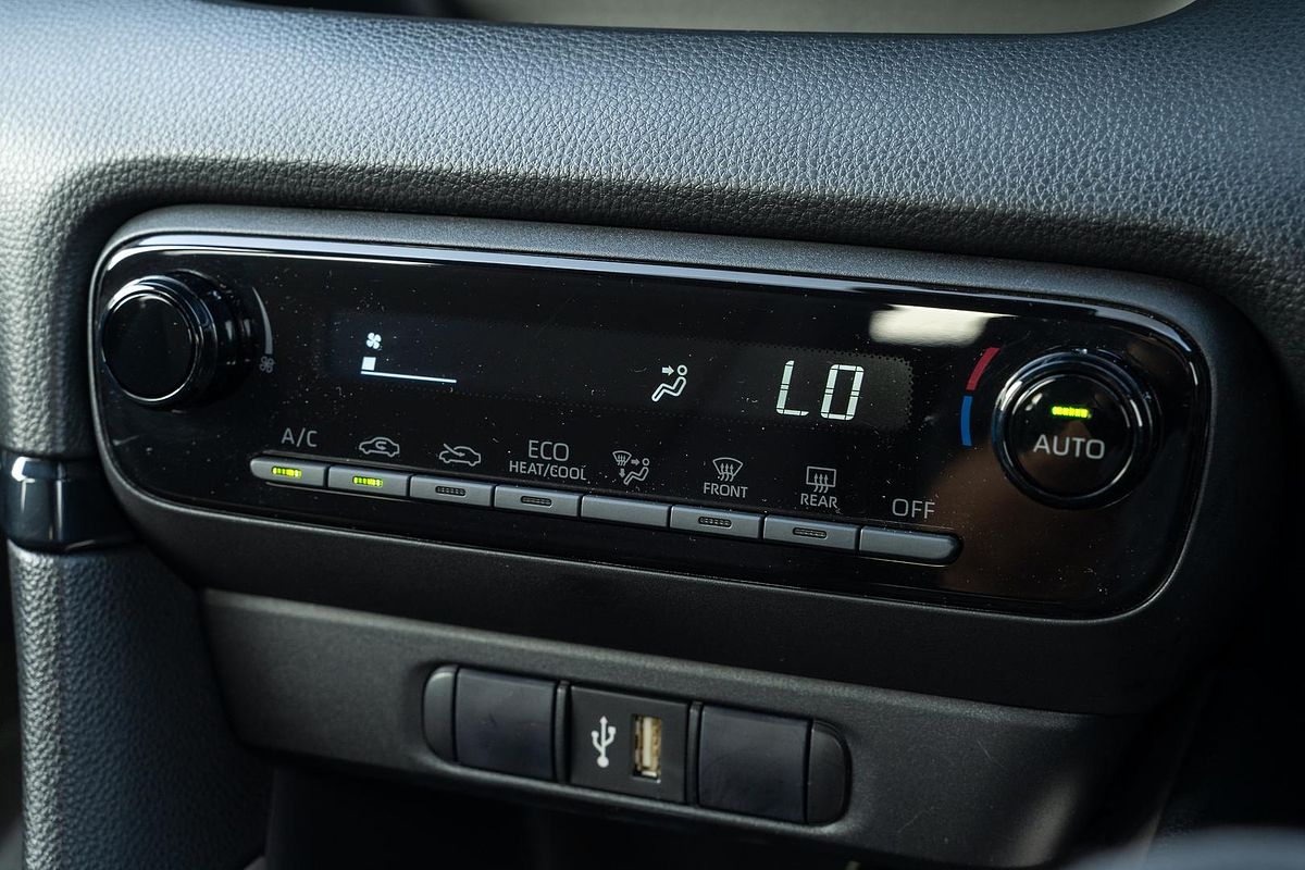 2021 Toyota Yaris SX Hybrid MXPH10R