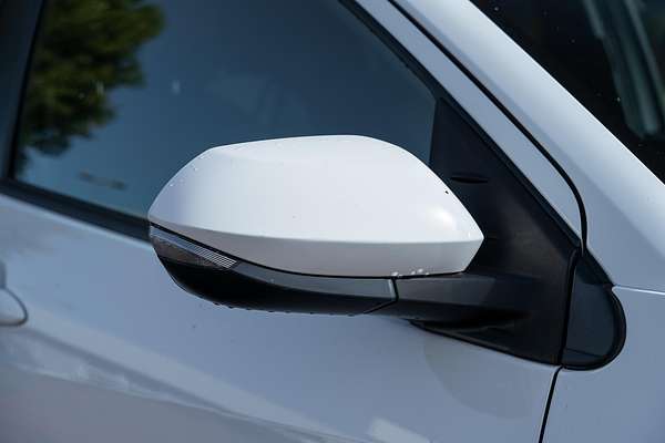 2021 Toyota Yaris SX Hybrid MXPH10R