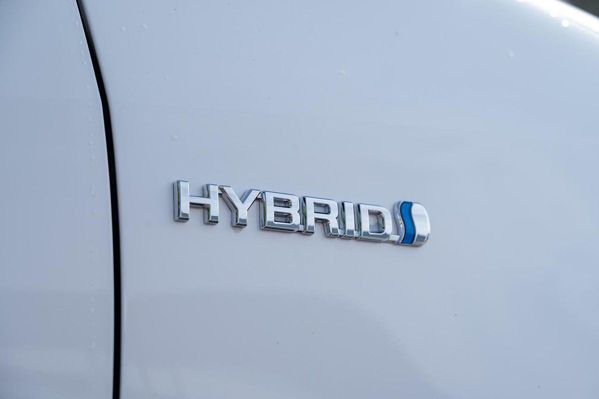 2021 Toyota Yaris SX Hybrid MXPH10R