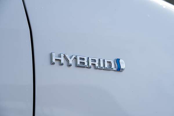 2021 Toyota Yaris SX Hybrid MXPH10R