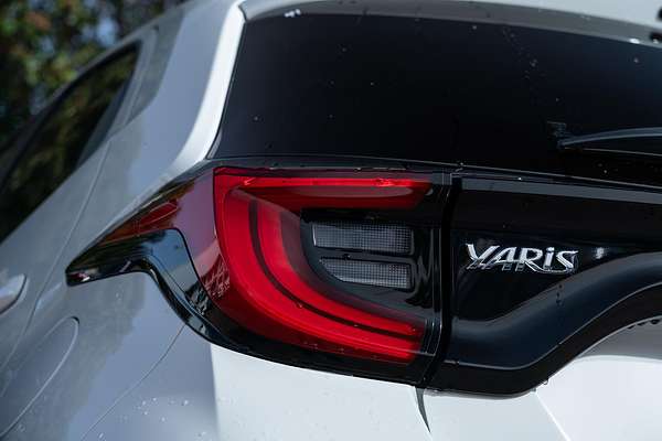 2021 Toyota Yaris SX Hybrid MXPH10R