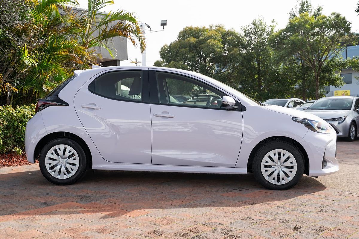 2024 Toyota Yaris Ascent Sport MXPA10R