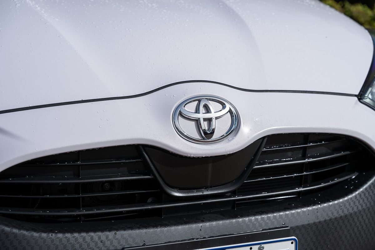 2024 Toyota Yaris Ascent Sport MXPA10R