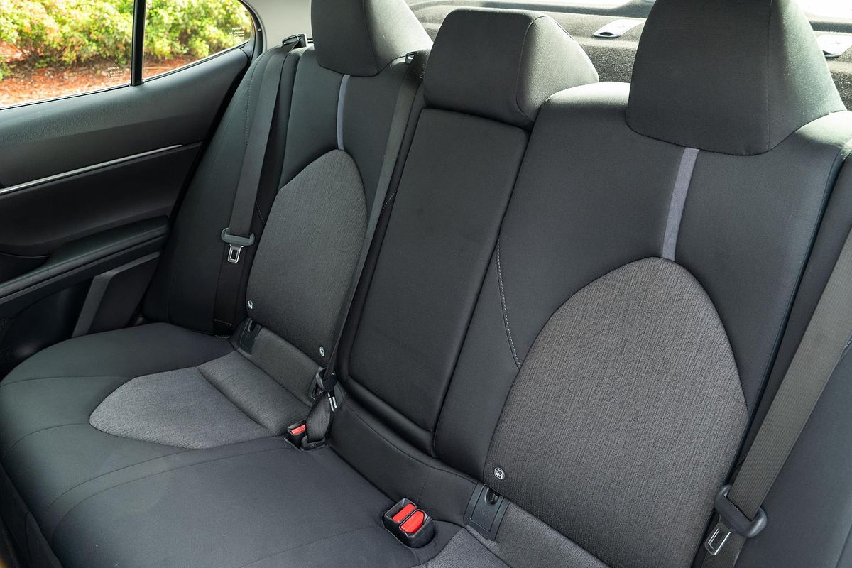 2022 Toyota Camry Ascent AXVH70R