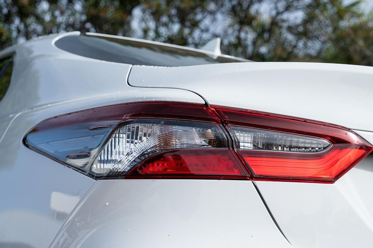 2022 Toyota Camry Ascent AXVH70R