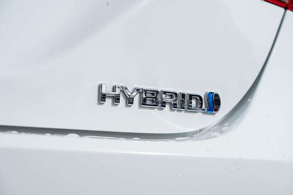 2022 Toyota Camry Ascent AXVH70R