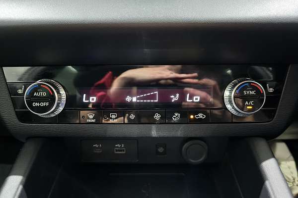 2022 Mitsubishi Outlander Aspire ZM