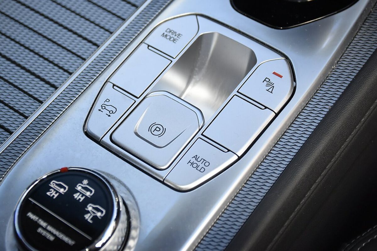 2022 SsangYong Rexton ELX Y450
