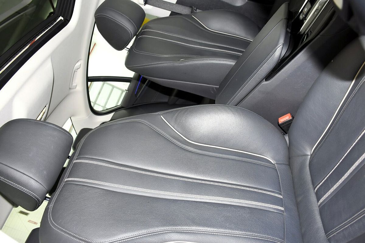 2019 BMW 5 Series 520i Luxury Line G30