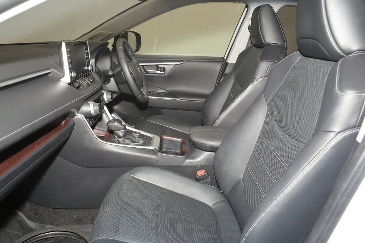 2022 Toyota RAV4 Cruiser AXAH54R