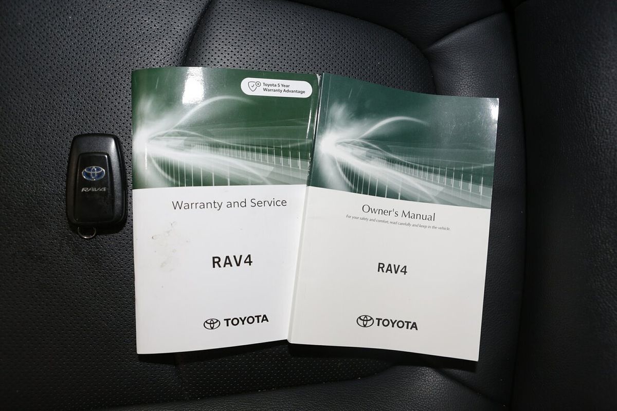 2022 Toyota RAV4 Cruiser AXAH54R