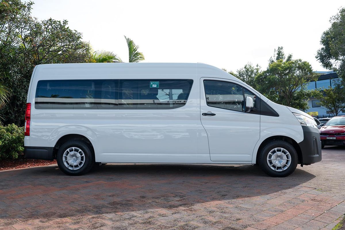 2019 Toyota Hiace Commuter GDH322R