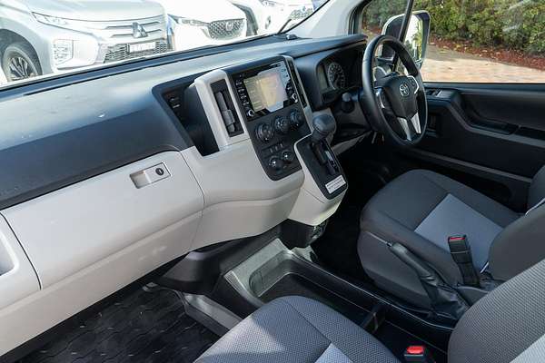 2019 Toyota Hiace Commuter GDH322R