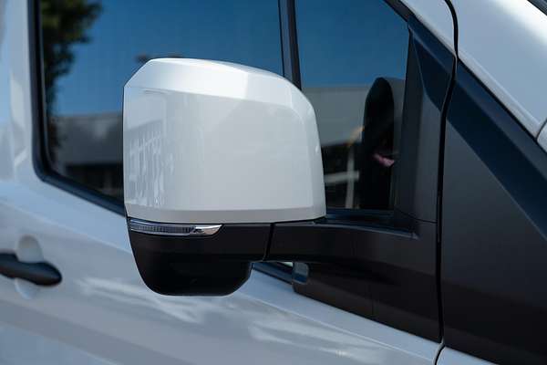 2019 Toyota Hiace Commuter GDH322R