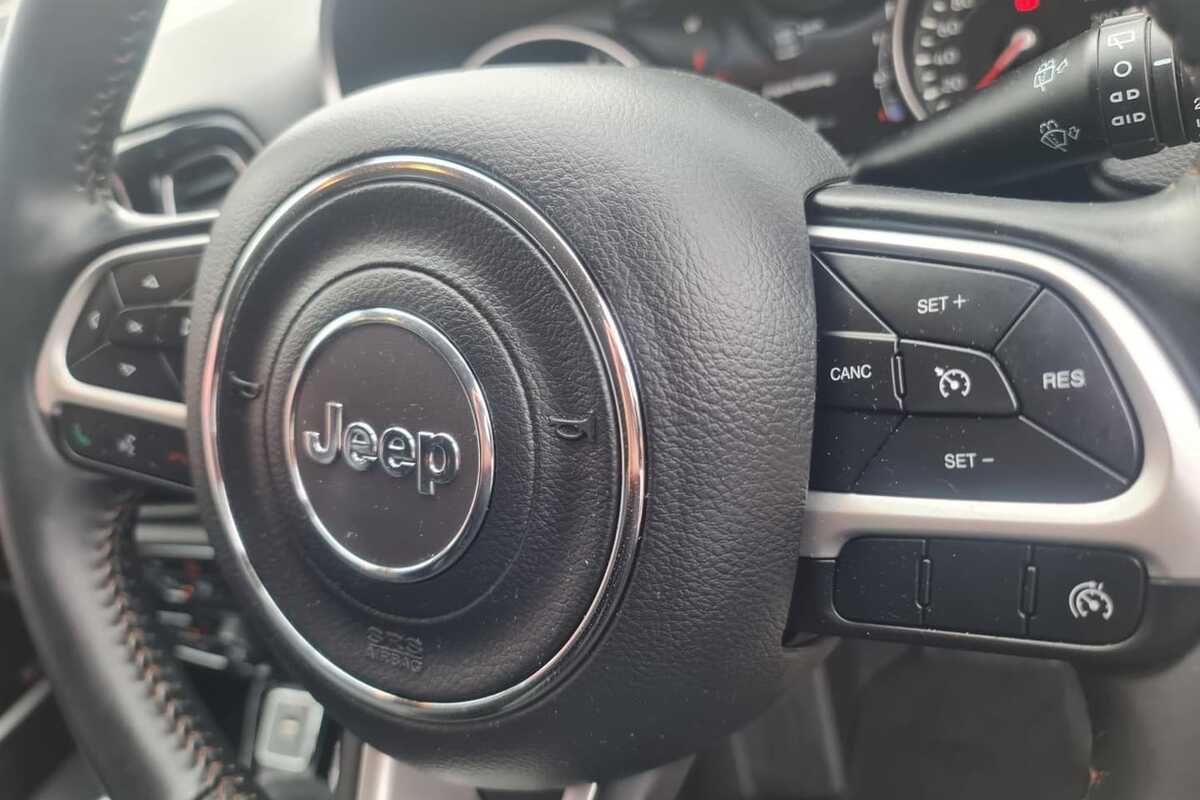 2018 Jeep Compass Limited M6