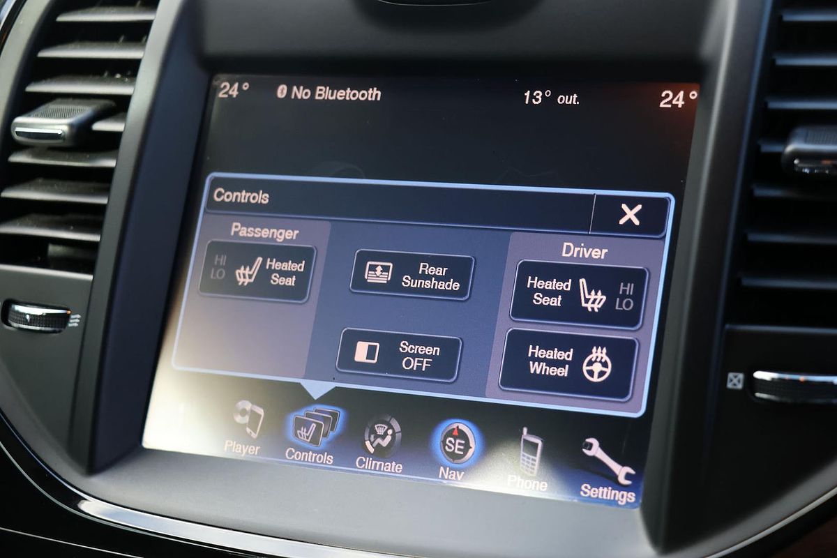 2013 Chrysler 300 S LX