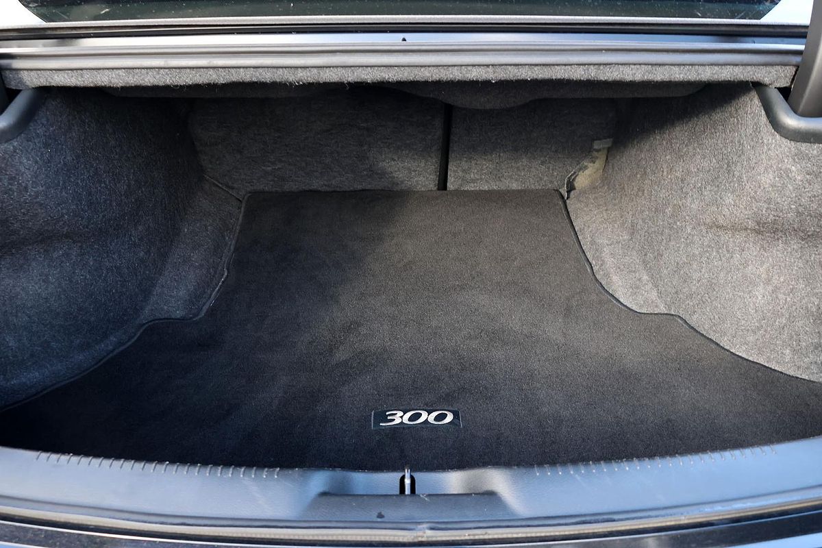 2013 Chrysler 300 S LX