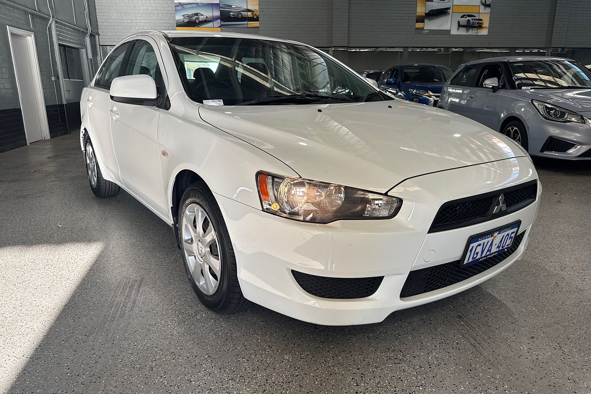 2013 Mitsubishi Lancer ES CJ