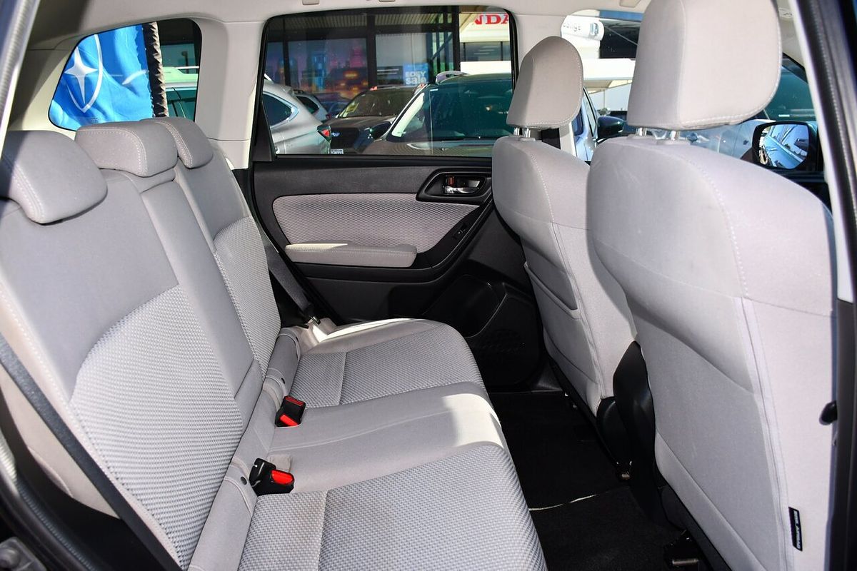 2016 Subaru Forester 2.5i-L S4