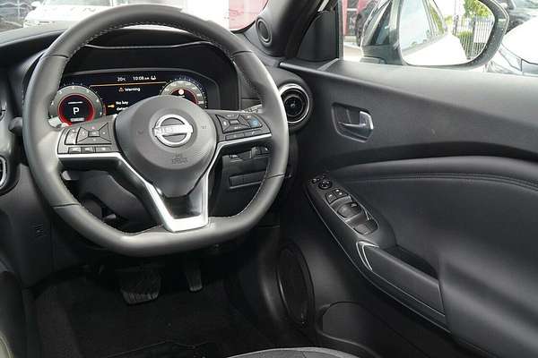 2024 Nissan JUKE ST-L F16