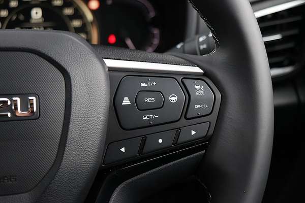 2025 Isuzu MU-X LS-T