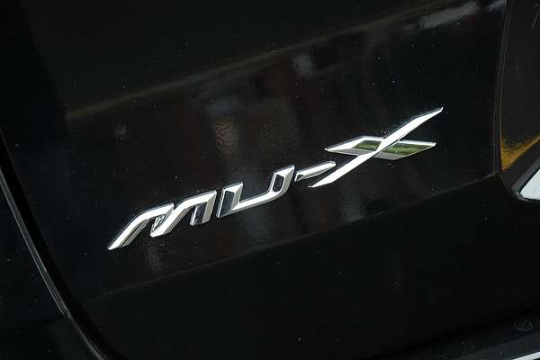 2025 Isuzu MU-X LS-T