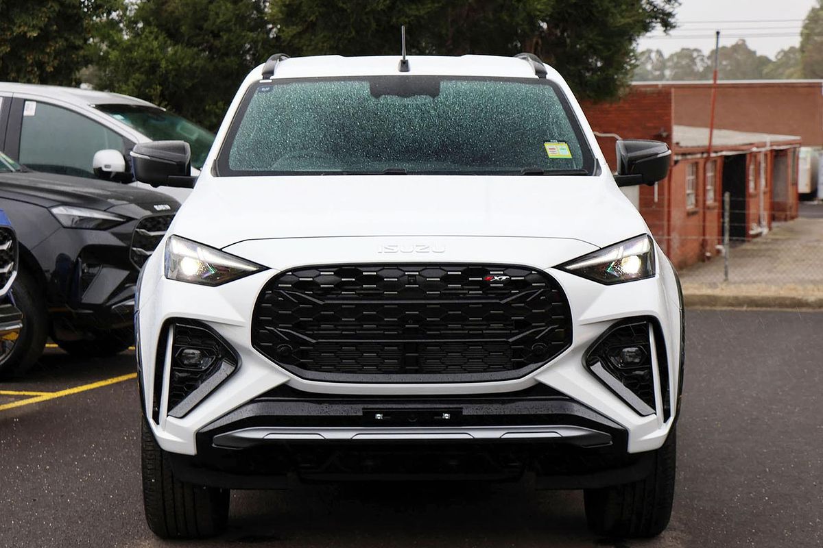 2024 Isuzu MU-X X-TERRAIN
