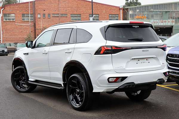 2024 Isuzu MU-X X-TERRAIN