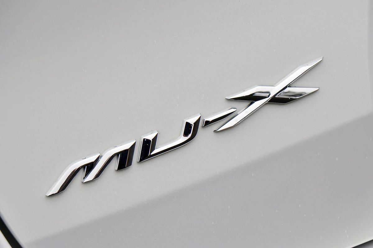 2024 Isuzu MU-X X-TERRAIN