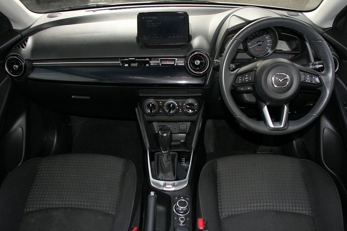 2017 Mazda 2 Maxx DJ Series