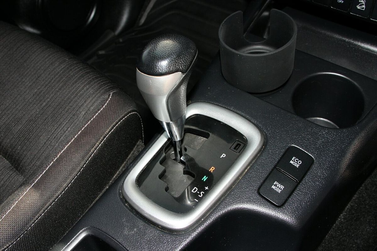 2020 Toyota Hilux SR5 GUN126R 4X4