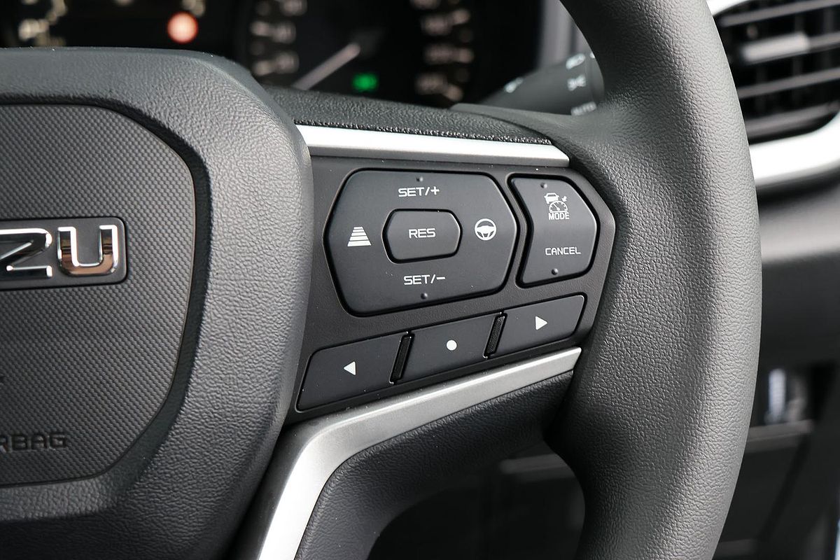 2025 Isuzu MU-X LS-U