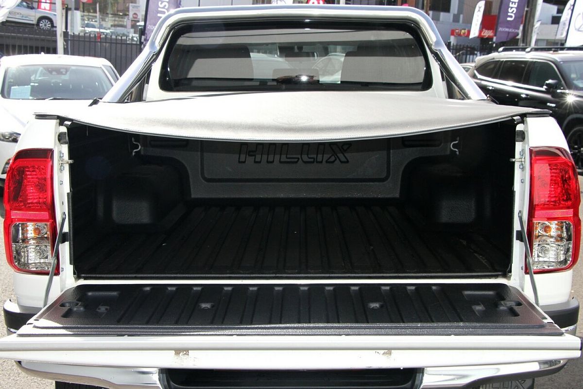 2020 Toyota Hilux SR5 GUN126R 4X4