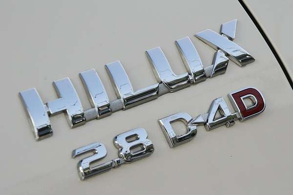 2020 Toyota Hilux SR5 GUN126R 4X4